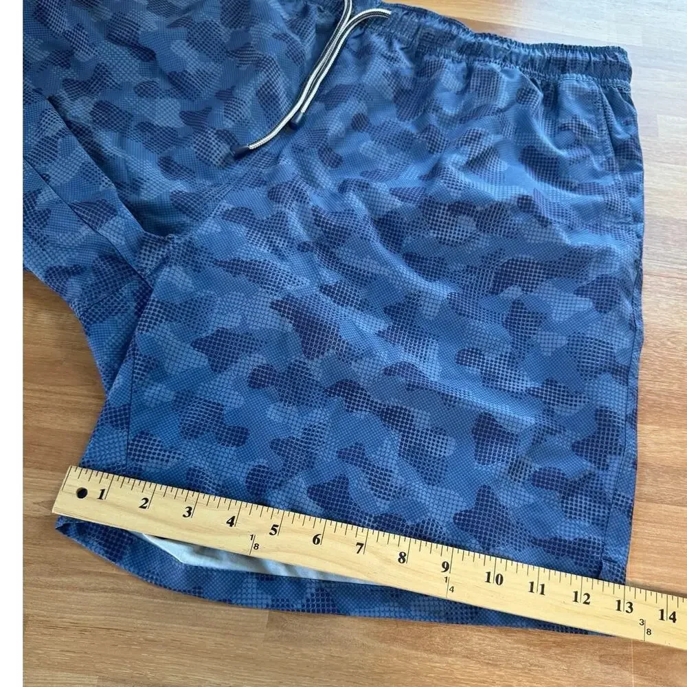 Peter Millar Seaside Wash Blue Digital Camo Swim Trunks Shorts Men's Size XL